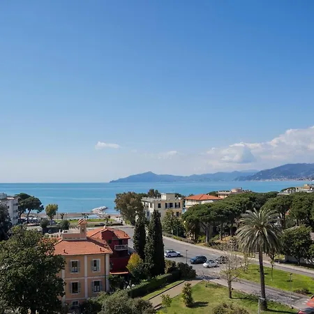 025 - Casa Panoramica 90metri Dalla Spiaggia Con Vista Mare E Terrazzo In Centro Apartment Sestri Levante