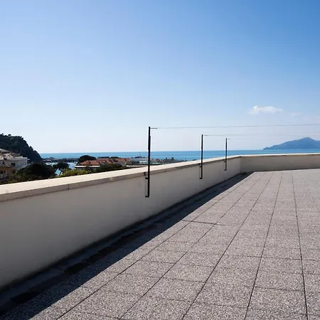 Apartment 025 - Casa Panoramica 90metri Dalla Spiaggia Con Vista Mare E Terrazzo In Centro *